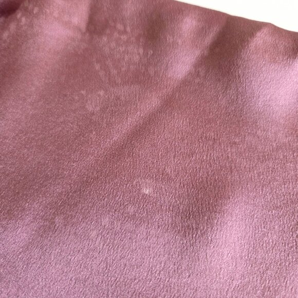 Vince 100% silk mauve/dusty rose color blouse. - Picture 9 of 10